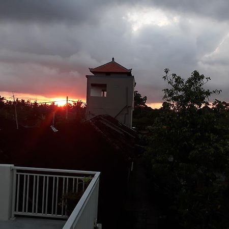 Gembala Homestay Убуд Экстерьер фото